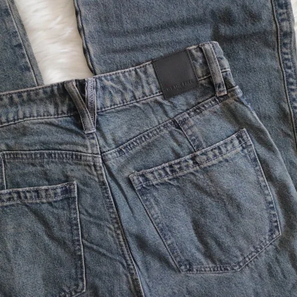 NEW Free People New Without Tag Lakefield Slouchy Jeans Size 25 - Picture 9 of 10
